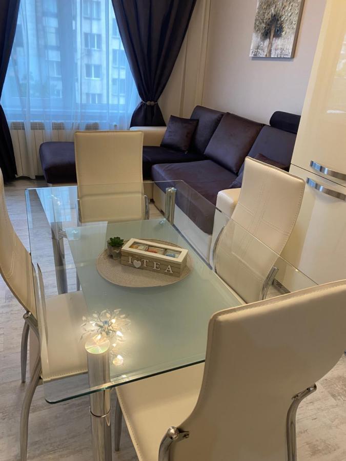 Iva Luxury Apartament Rusçuk Dış mekan fotoğraf